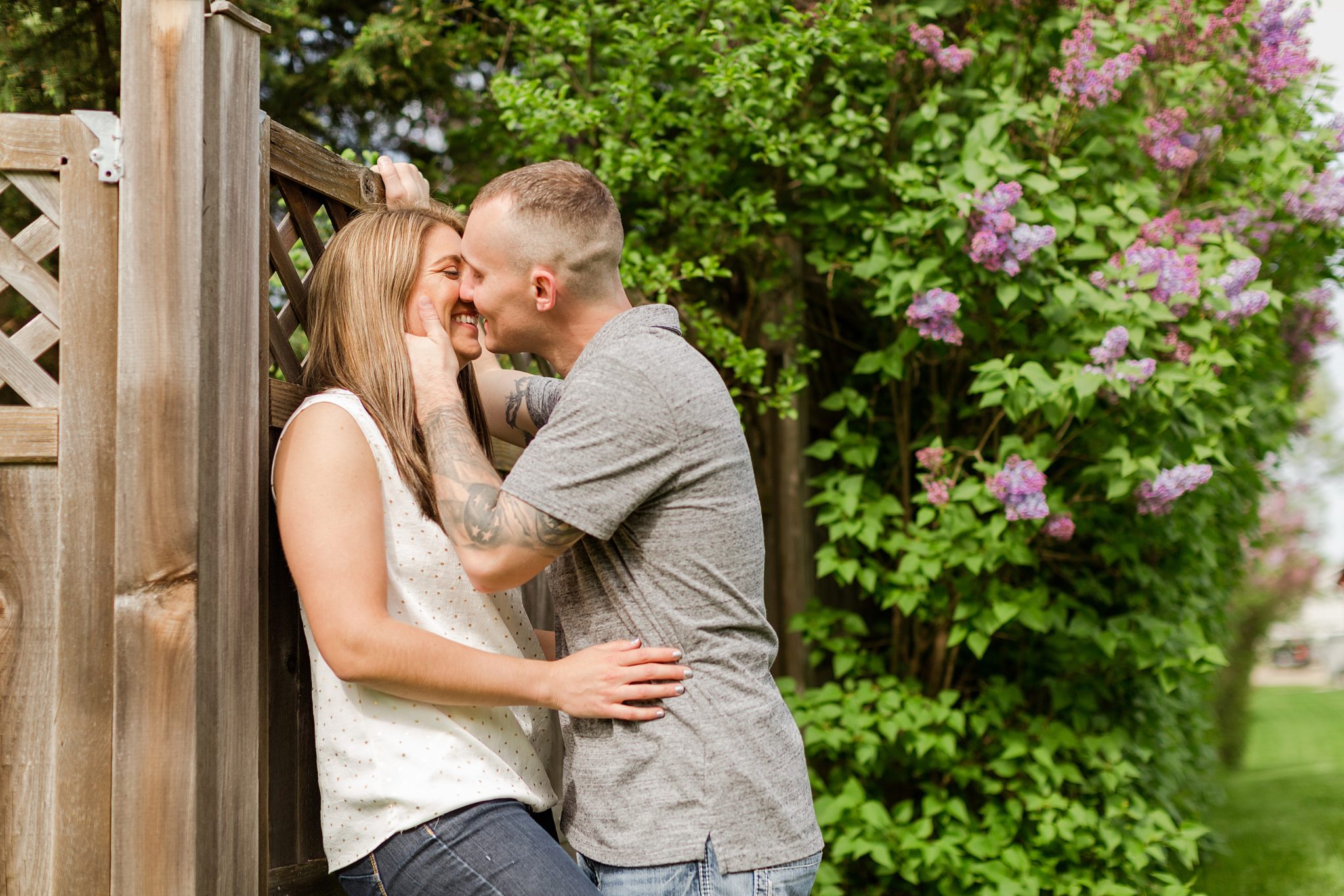 engaged,engagement,makeup,mn photographer,spring engagement,