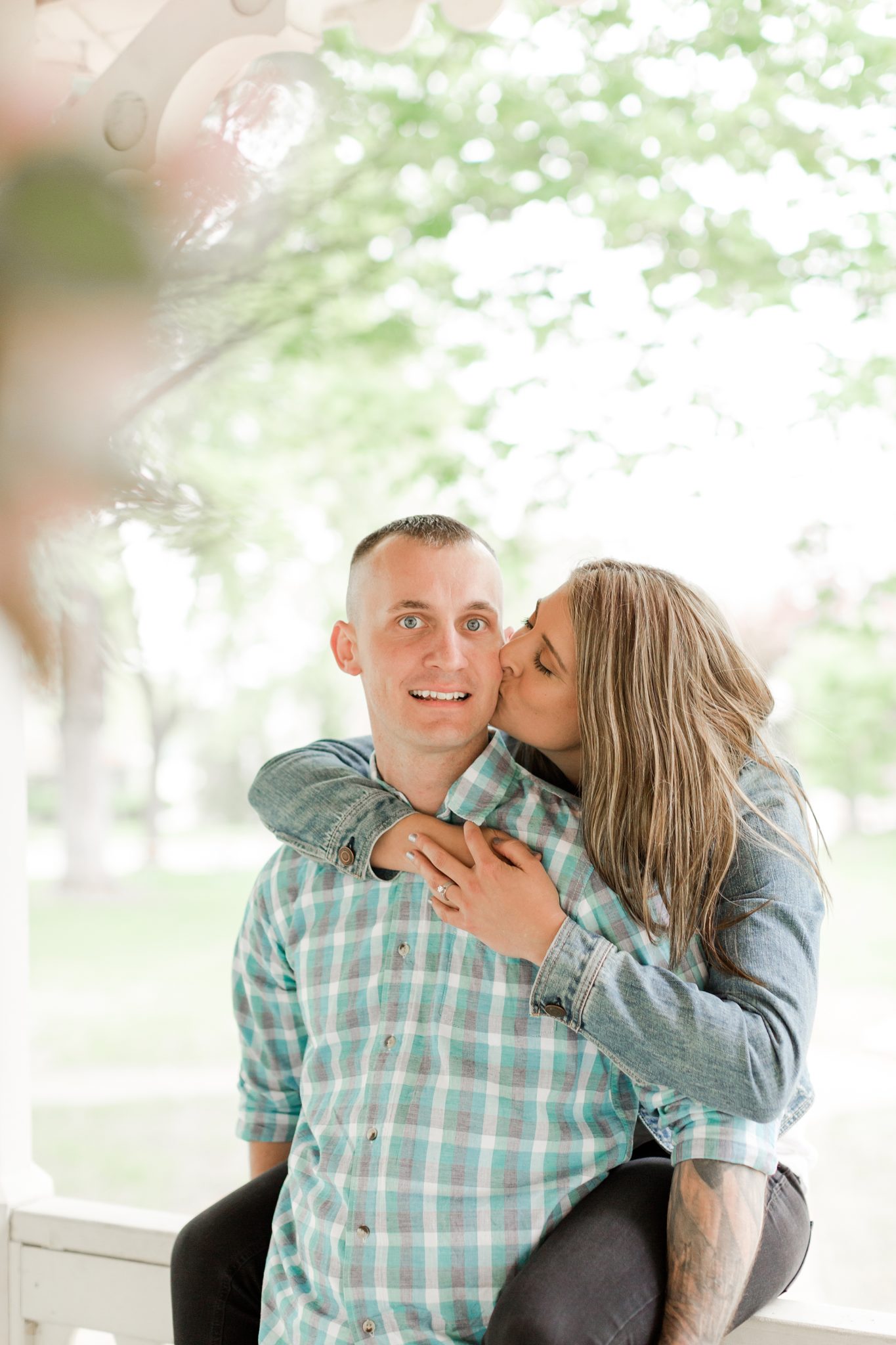 engaged,engagement,makeup,mn photographer,spring engagement,