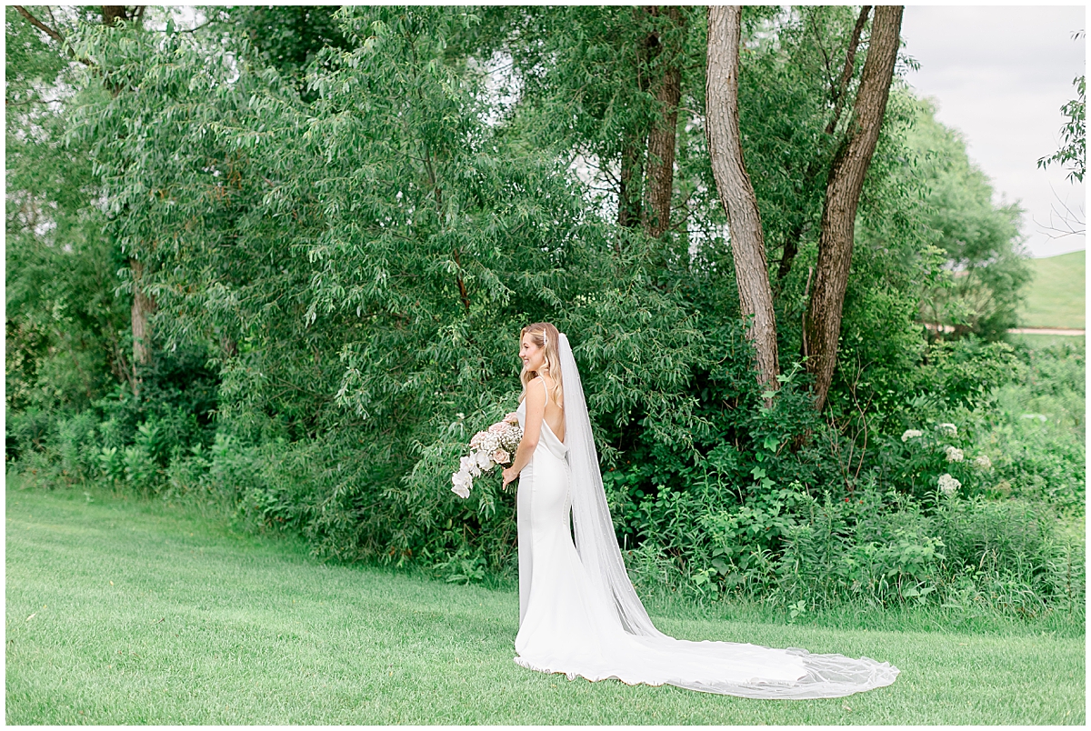 Bennet and Chloes wedding captured by Lindsey White Photography